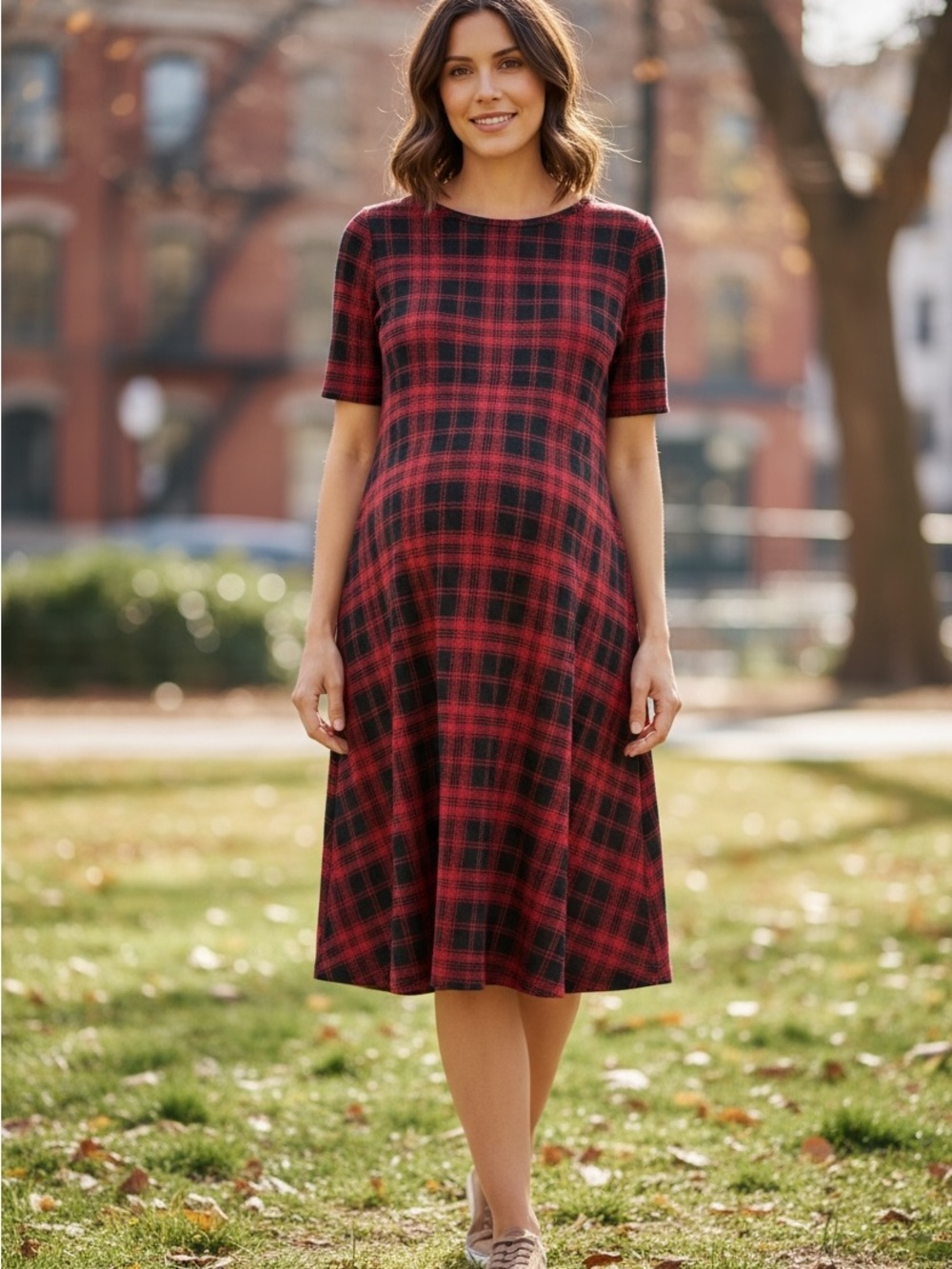 Red and Black Plaid Short-Sleeve A-Line Maternity Dress